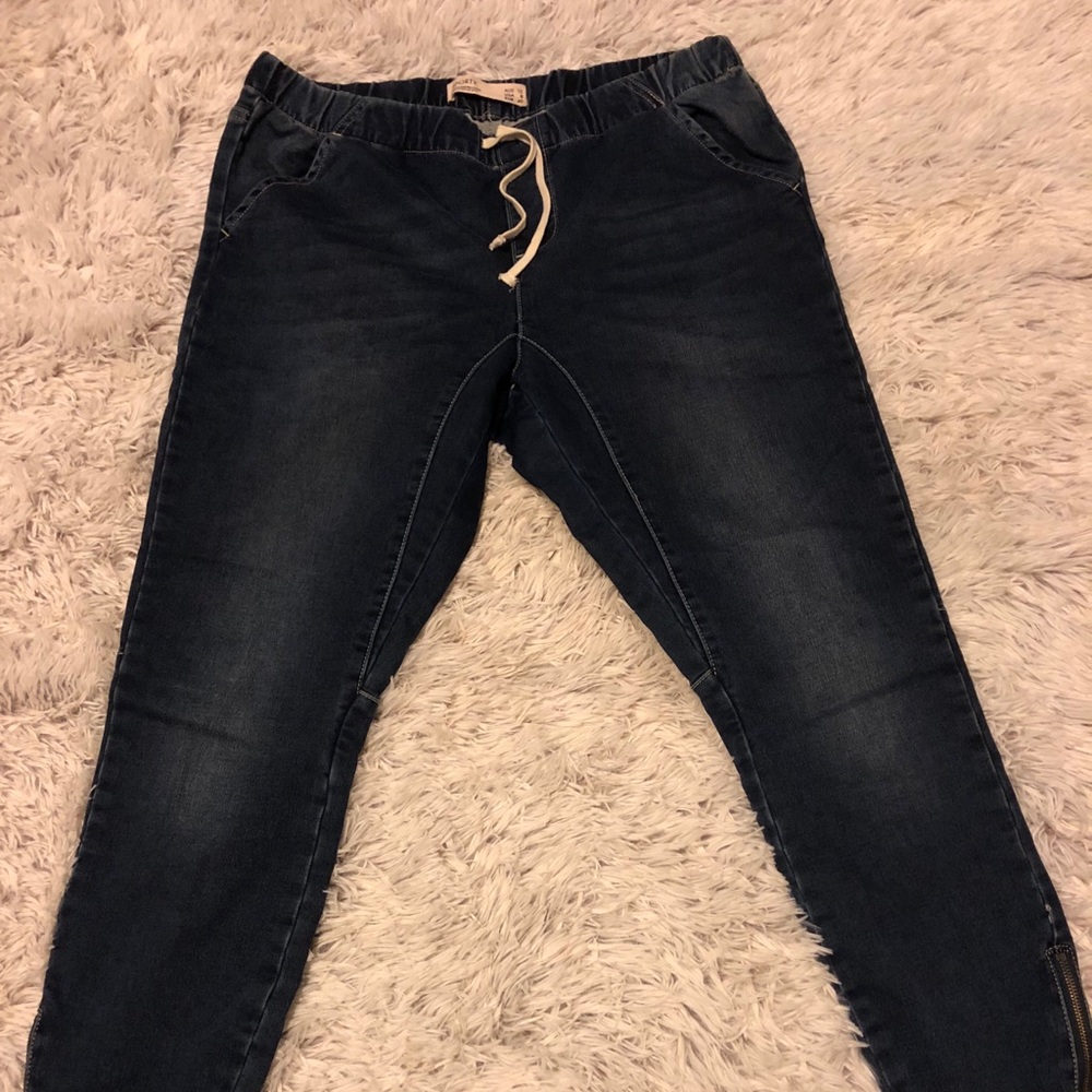 Sporty Jeans